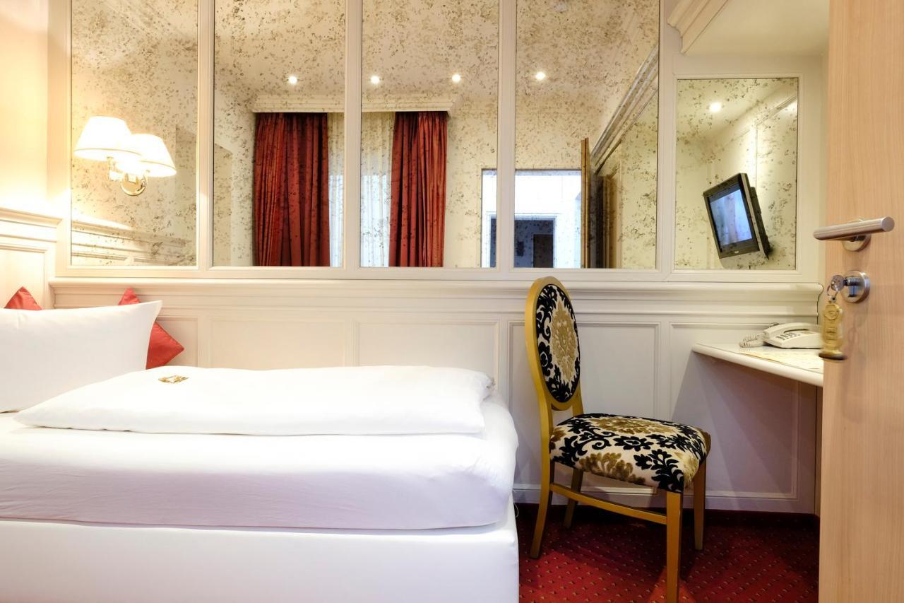 Hotel Post Μπουργκχάουζεν Εξωτερικό φωτογραφία