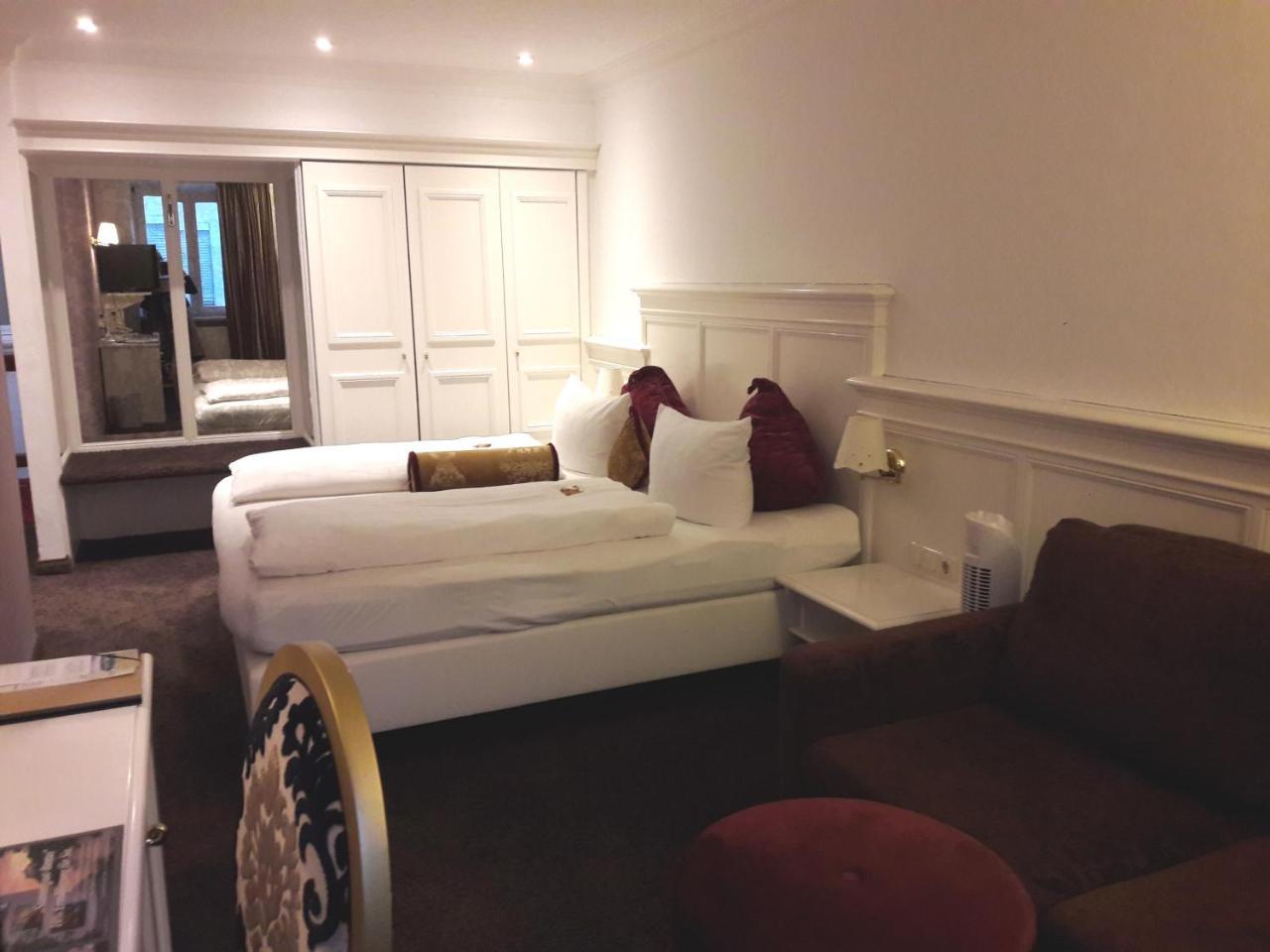 Hotel Post Μπουργκχάουζεν Εξωτερικό φωτογραφία